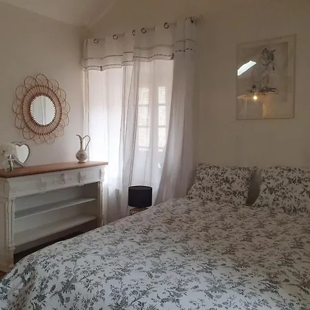 Maison De La Tour * Nant