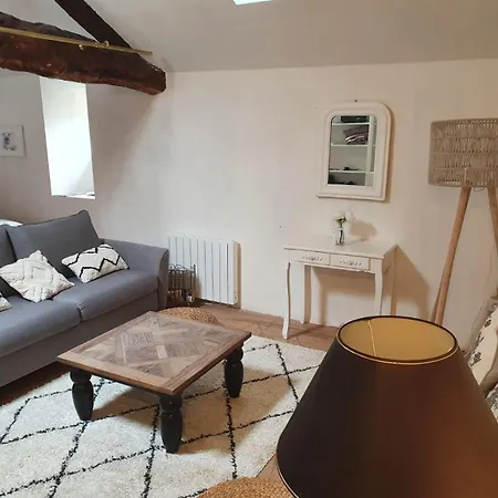 Maison De La Tour * Nant